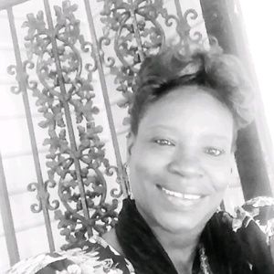 Meet your Posher, Beverly